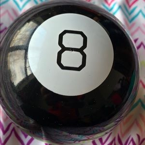 Magic eight ball